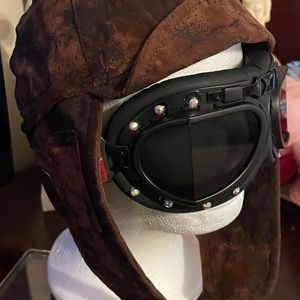 flight hat and googles Halloween Costume